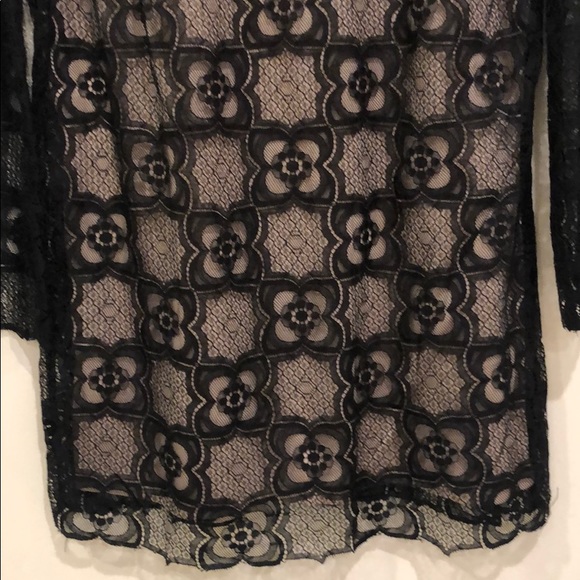 Max Studio lacy black top size M - Picture 3 of 6